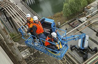 Genie Products - S-85 XC Xtra Capacity Telescopic Boom Lift